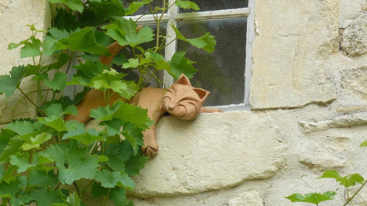 La Ferme St Michel Bed & Breakfast Solerieux Exterior photo